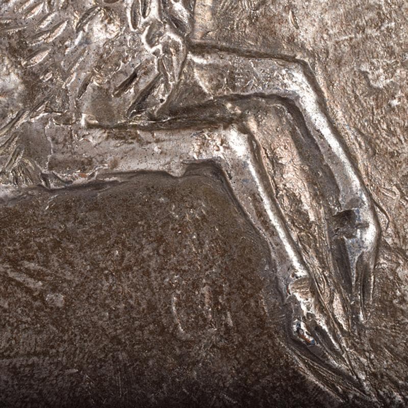 彫刻家　佐藤忠良作　銅板レリーフ　「翔」　額装　M　R8589