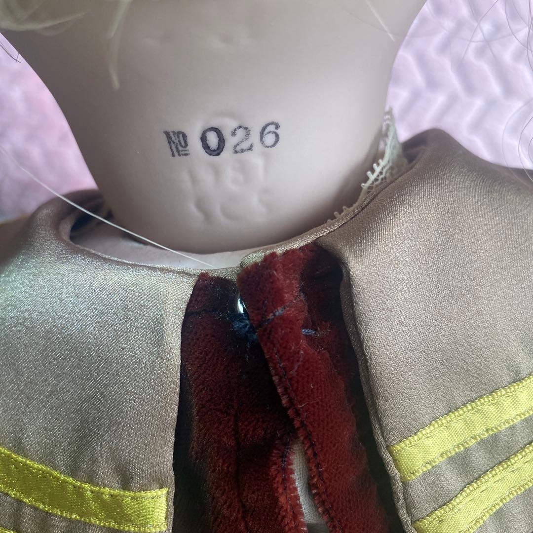 ビスクドール アンティーク風　刻印あり