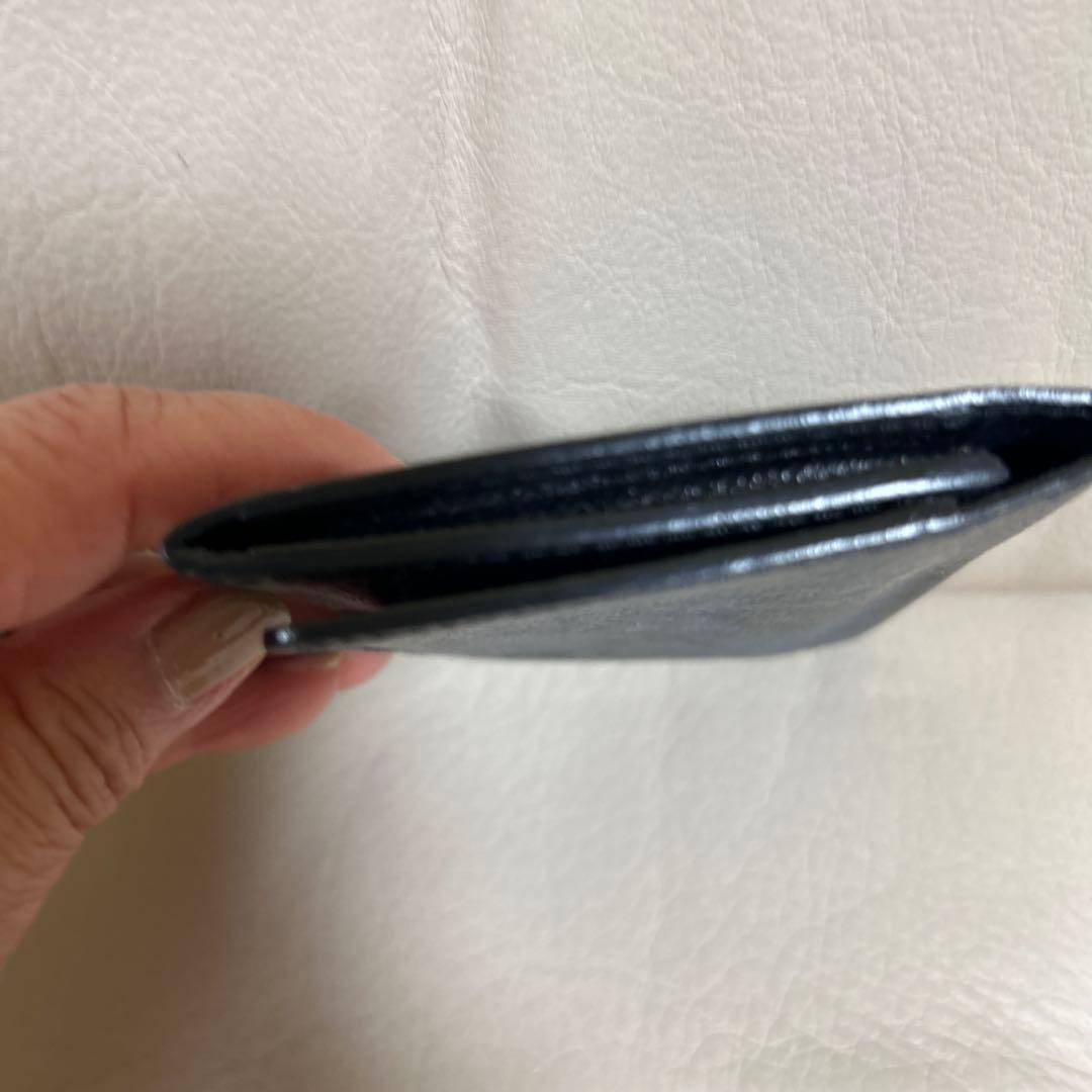 Louis Vuitton エピレザー ブラック名刺入れ