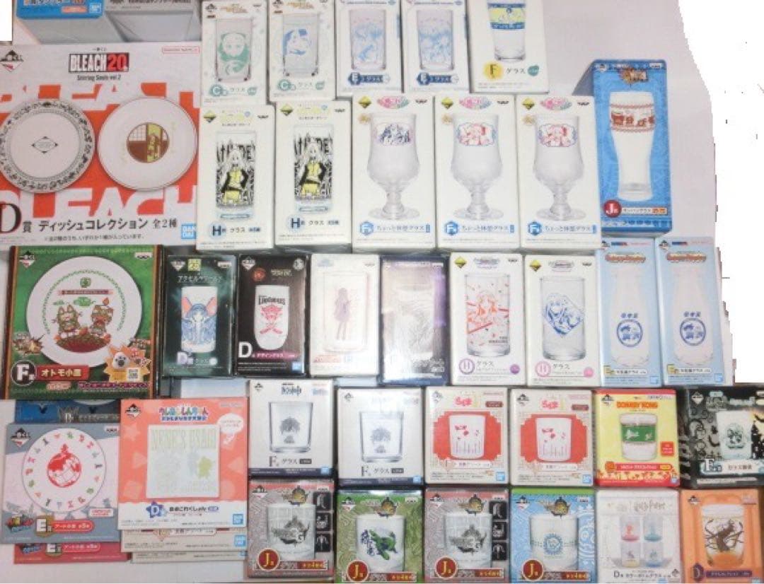 アニメゲームキャラクターグッズ100点ハンドタオル グラス皿下位賞くじまとめうり