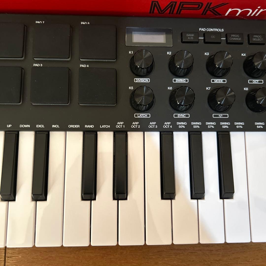 AKAI MPK mini MIDIコントローラー