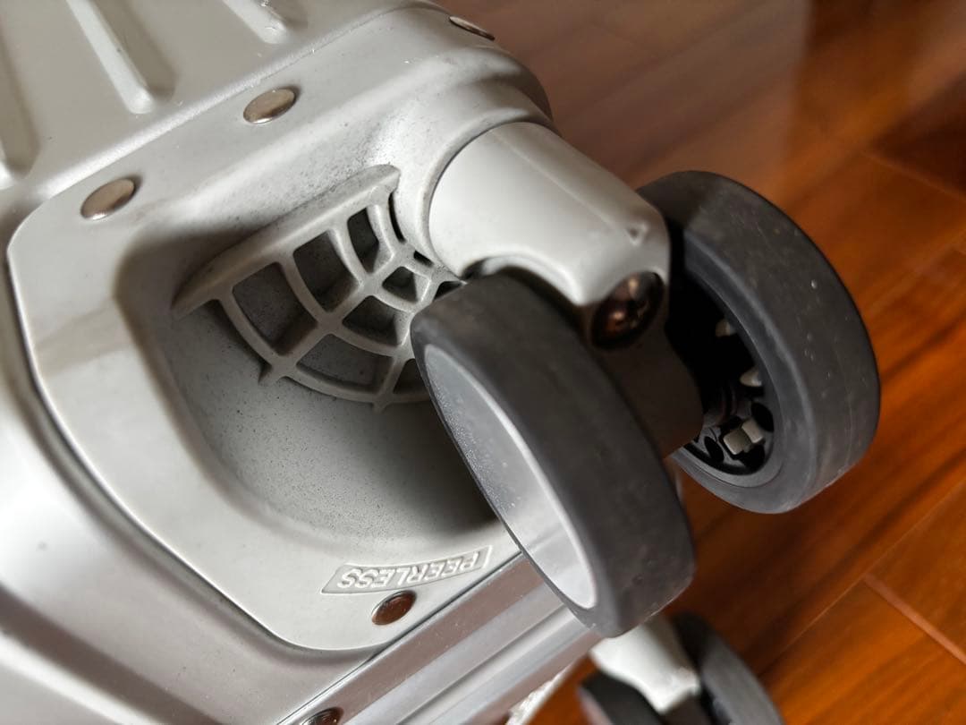 バッグ Innovator INV1811 Sterling Silver 36L