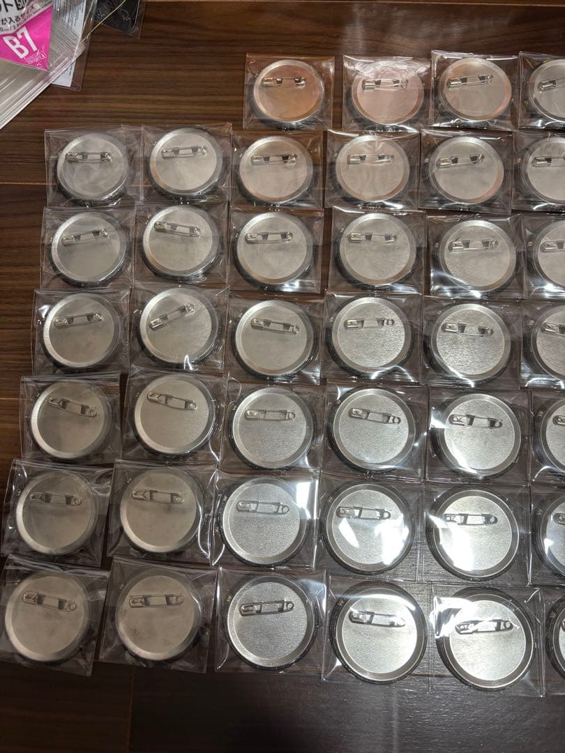 【最終値下げ・定価】KnightA そうま 缶バッチ 初期 デフォ まとめ売り