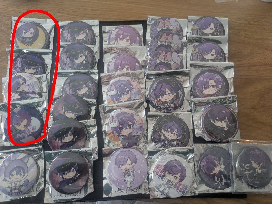 志麻 缶バッジ　2枚目に等身あり