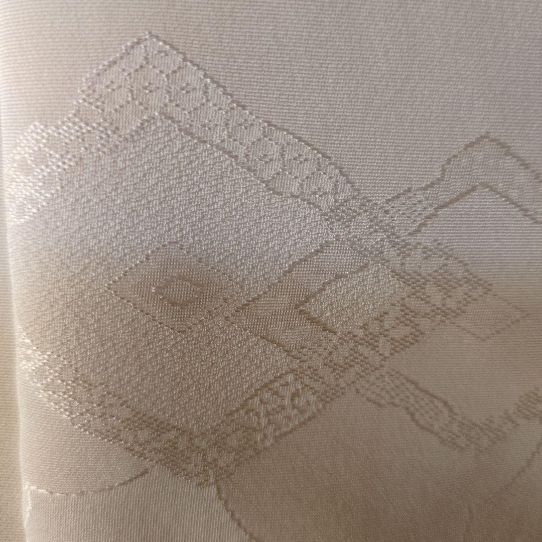 七五三３歳正絹柄入り縮緬新品の被布（中綿無し）オフホワイト