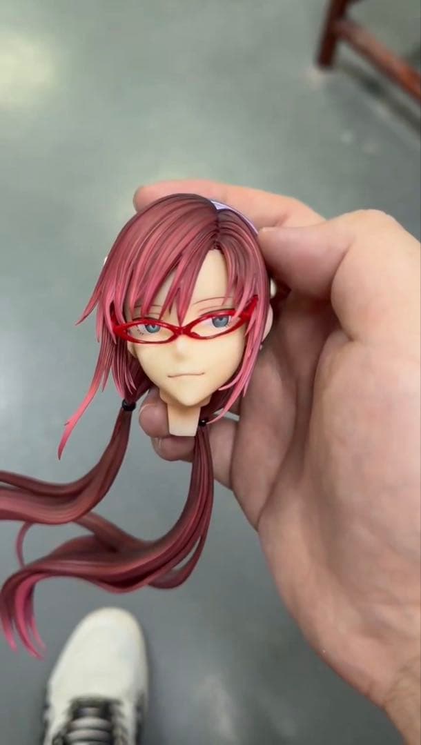 真希波・マリ・イラストリアス　フィギュア　エヴァンゲリオン　ガレージキット