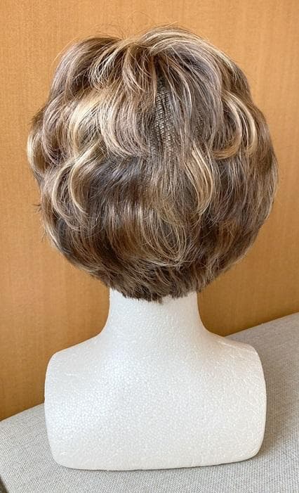 パープルプル　フォンテーヌ　VALAN　人毛MIX　グラデーションショート