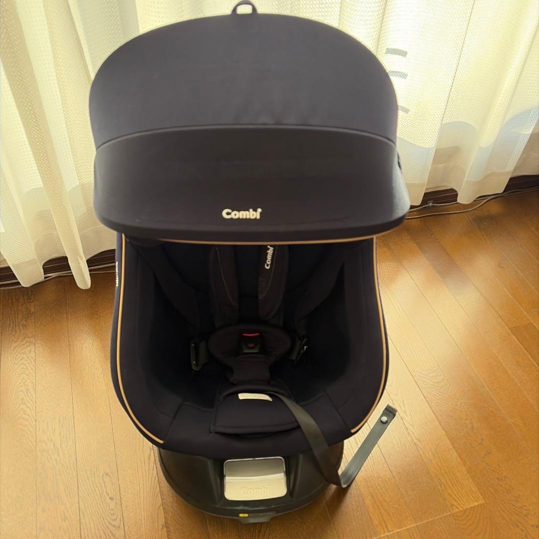 コンビ チャイルドシート クルムーヴスマート【シートベルト固定】
