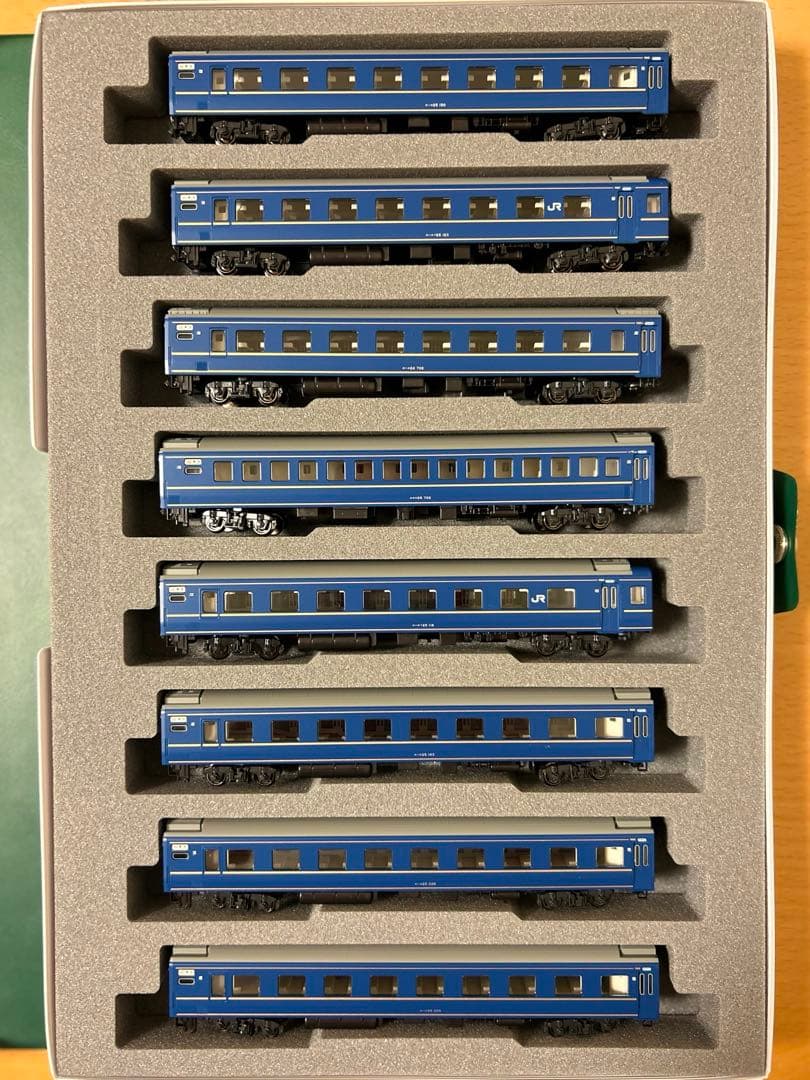 KATO 24系寝台車 「あさかぜ」7両基本セット、8両増結セット