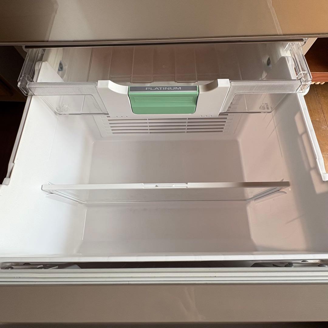 【美品】日立 冷蔵庫 R-S4200F(XN) 415L 真空チルド2016年製