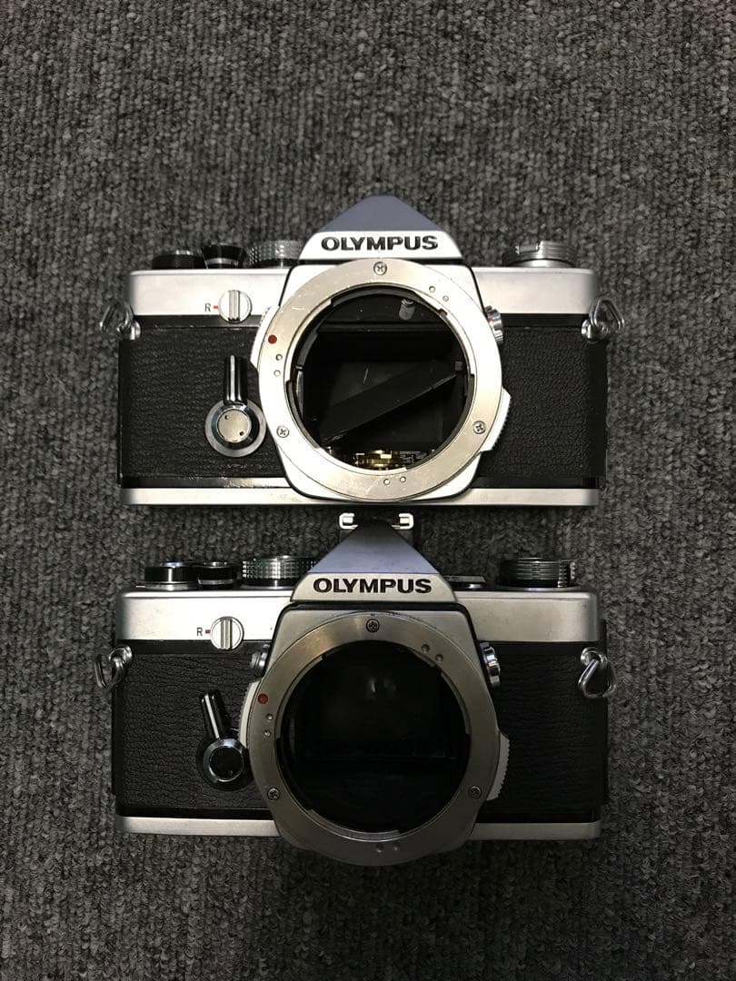 OLYMPUS OM-1 フィルムカメラ　2個　V03