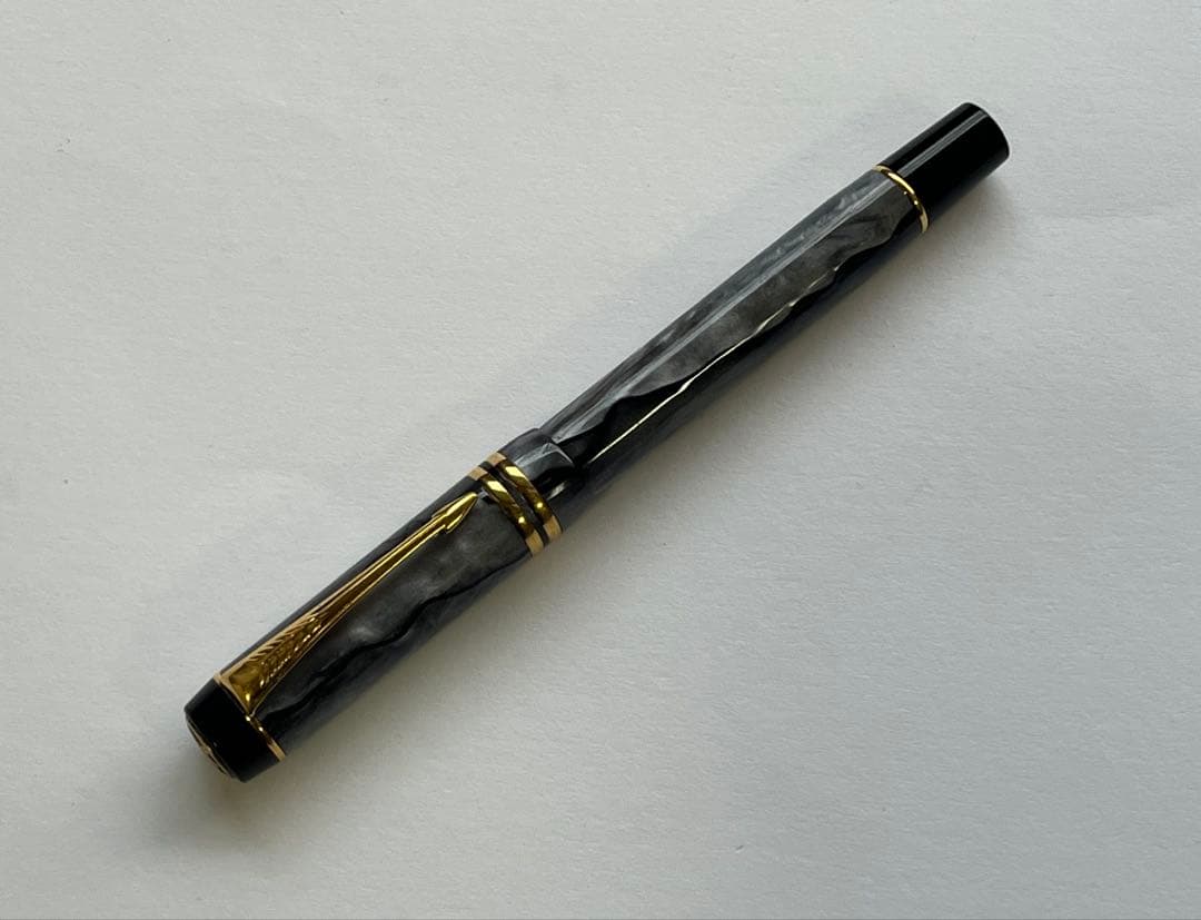 Paker デュオフォールド パールグレイ 万年筆 字幅F