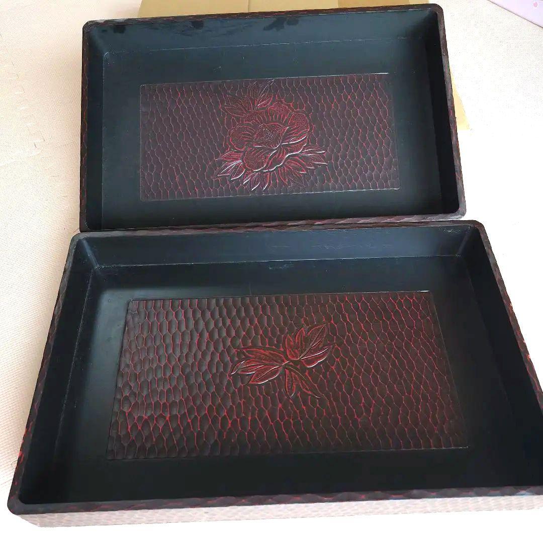 鎌倉彫 乱れ箱 牡丹 亀甲 2箱 木製 衣裳箱 入れ子 レトロ 着物ケース