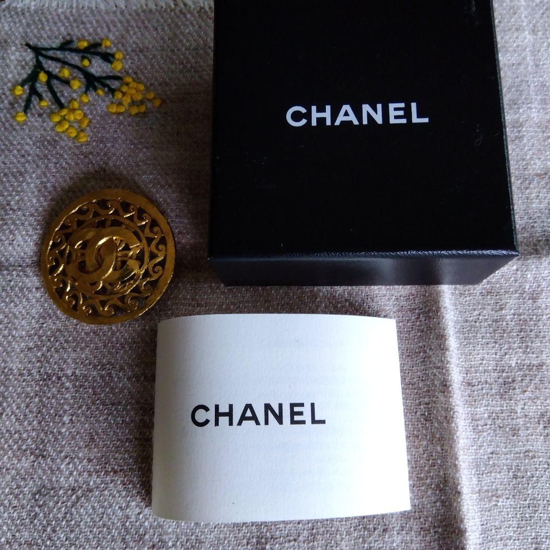 CHANEL　ブローチ