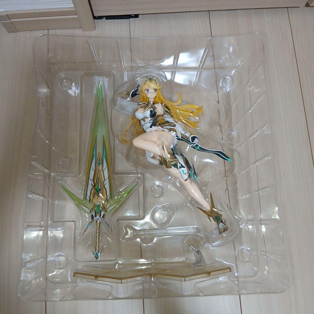 ゼノブレイド2　グッドスマイルカンパニー　フィギュア　ヒカリ