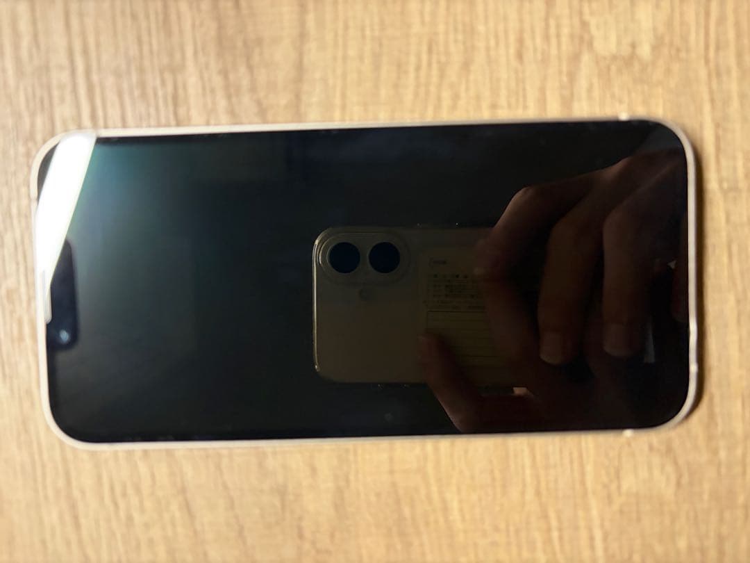 の*け様 Apple iPhone 13 ホワイト 本体