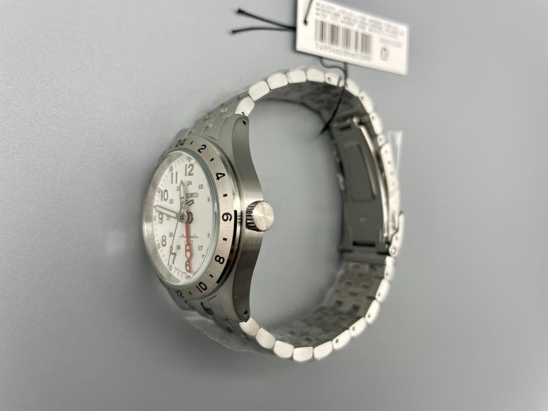 時計 SEIKO 5 Sports Field series SBSC009