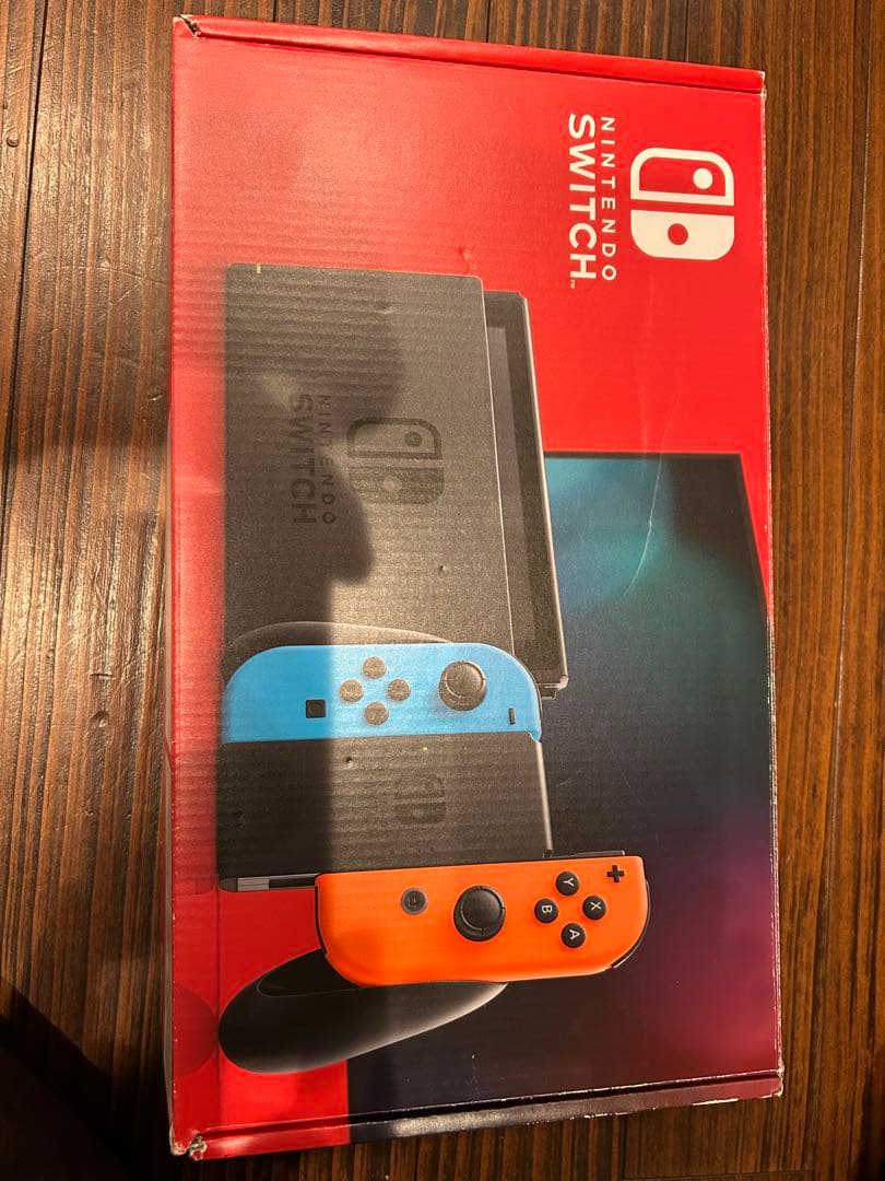 早い者勝ち！Nintendo Switch ブルー/レッド 本体JOYコンセット