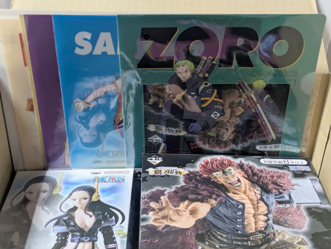 ONEPIECE大量まとめ売り ミニ含むフィギュア他