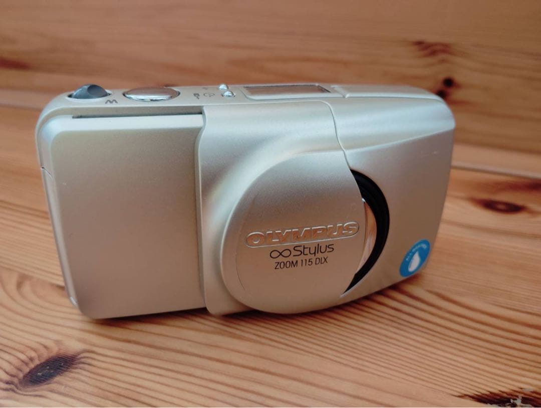 OLYMPUS ∞ Stylus ZOOM 115 DLX フィルムカメラ