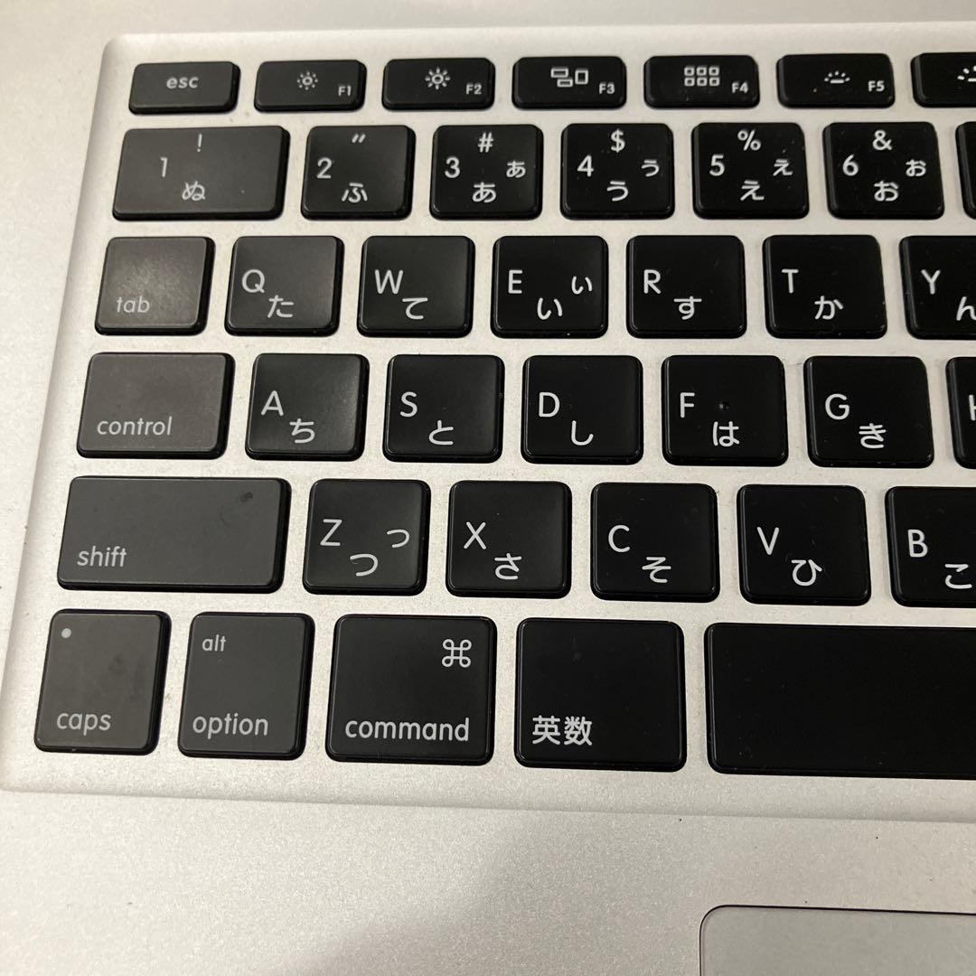 MacBook Air A1466 13インチ ジャンク OSなし 通電OK