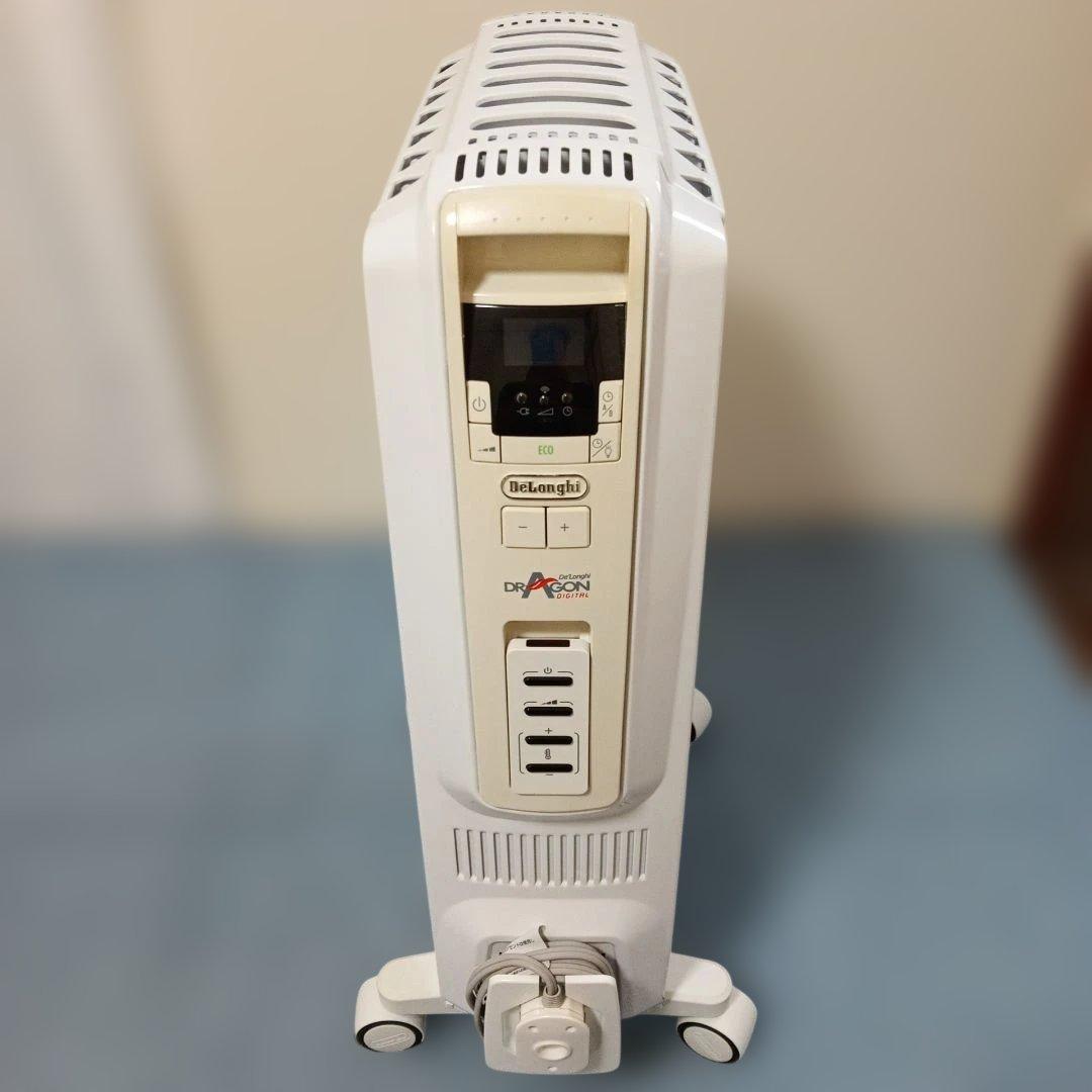 デロンギ オイルヒーター ドラゴンデジタル リモコン付 型式TDD0712W