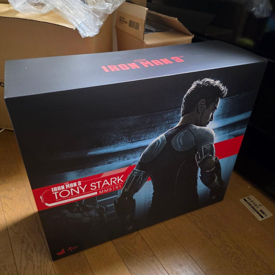 hottoys 『アイアンマン３』トニー・スターク（開発作業版）