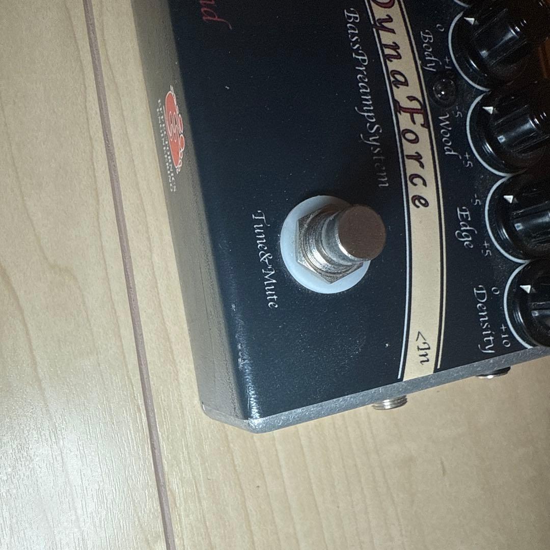 Neotenic Sound DynaForce ベースプリアンプ