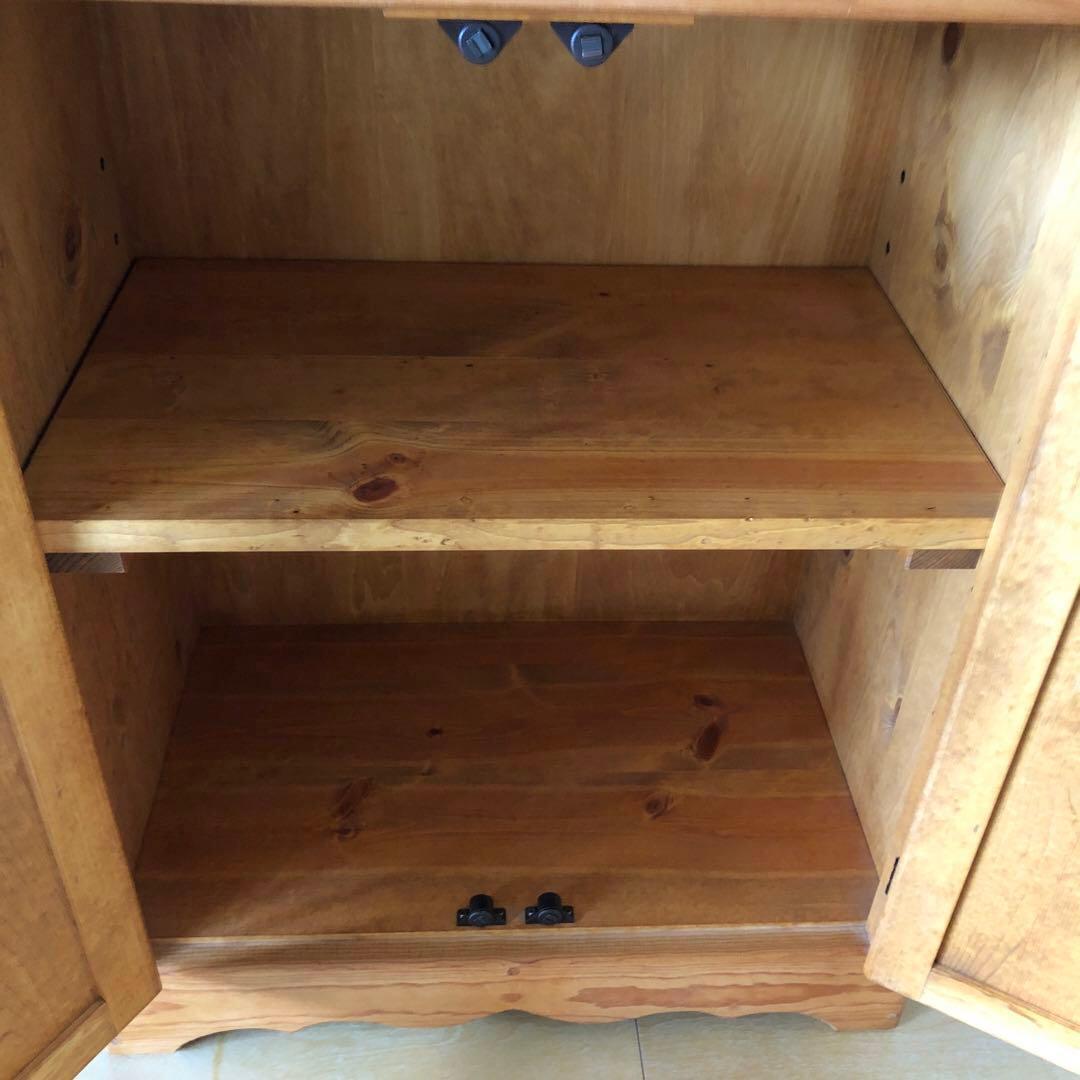 カントリー家具　ダッチボード