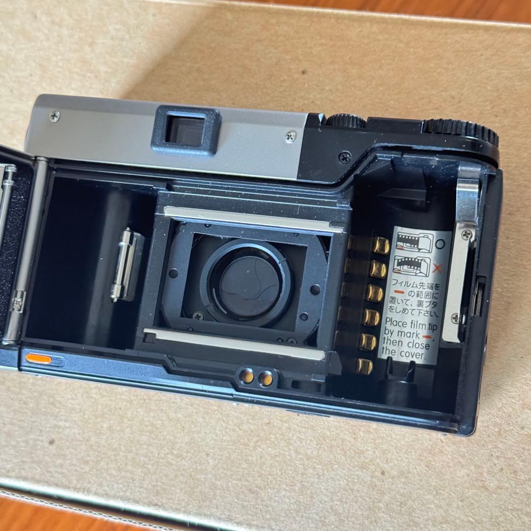 CONTAX T3 DATA BACK、ケース、説明書などまとめて　箱付き