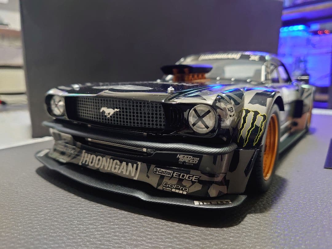 マスタング！！美品！ケン・ブロック！