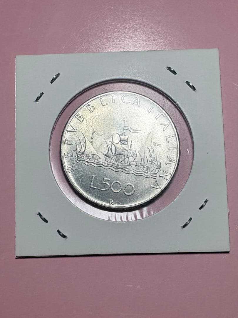 イタリア500リラ銀貨　未使用品　ラスター効果あり　本物保証　値下げ交渉可