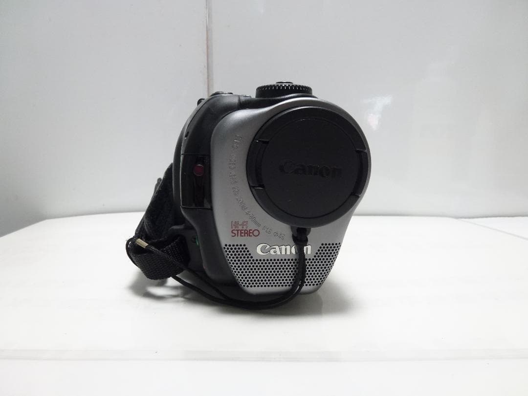 希少　動作品　Canon Hi8 8mm ビデオカメラ movie boy E2