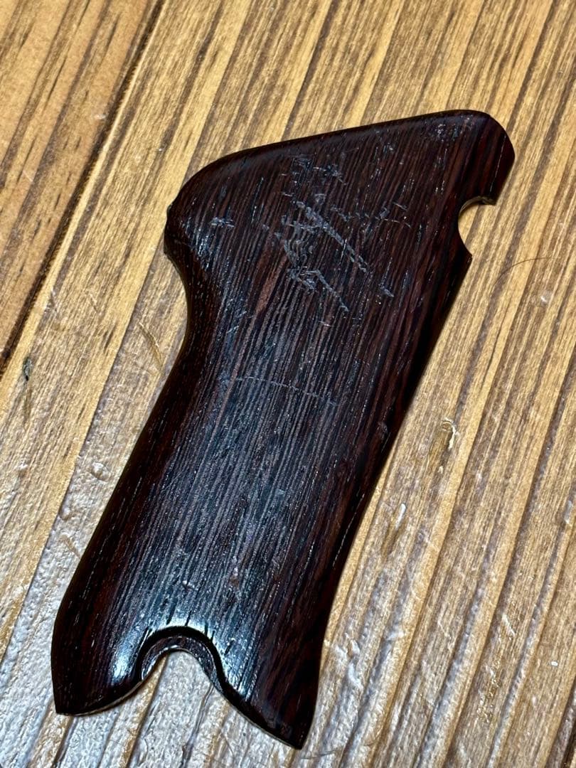 T*G様 タナカ　ルガーp08用鉄刀木（タガヤサン）グリップ