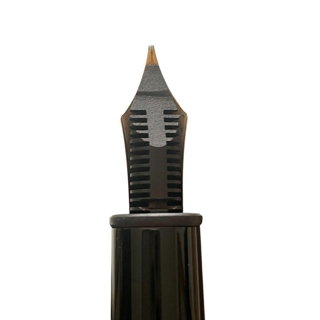 Montblanc Meisterstück 146 M万年筆 ブラック