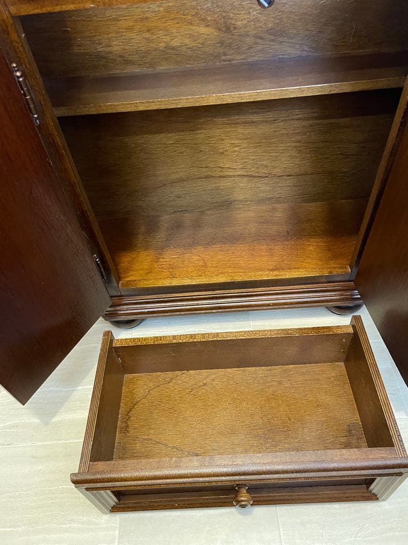 イタリア製 西洋 アンティーク家具 コンソール キャビネット 飾り棚