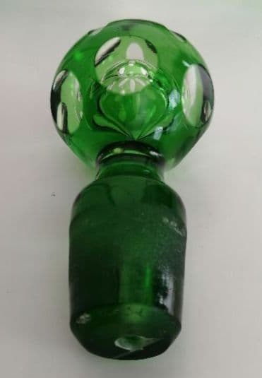 緑色のガラス瓶