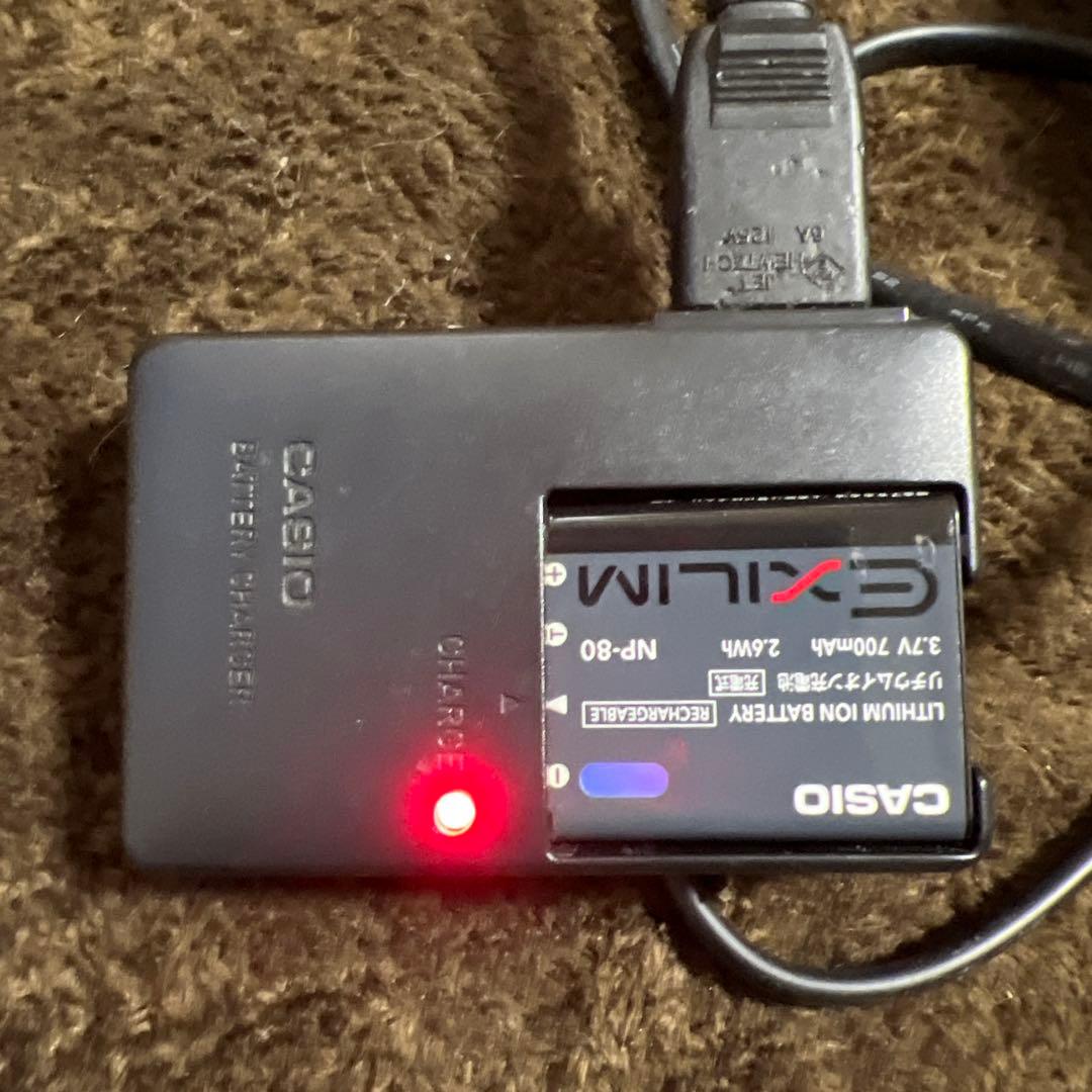 デジタルカメラ CASIO EXILIM EX-ZS6