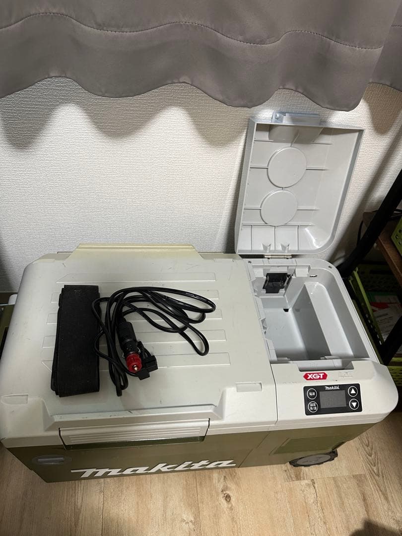 ★F志★ Makita XGT 冷温庫 大容量 オリーブグリーン