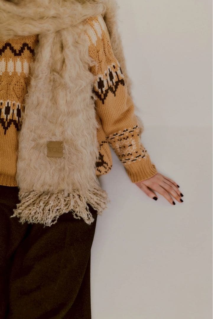 THE TOÉ PIGALLE SHAGGY MUFFLER シャギーマフラー