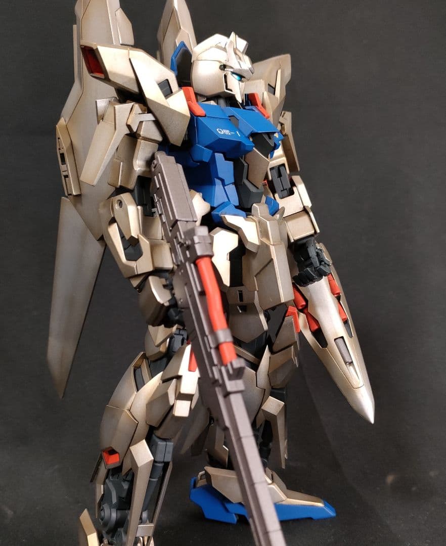 ガンプラ 塗装済完成品 MG 1/100 デルタプラス