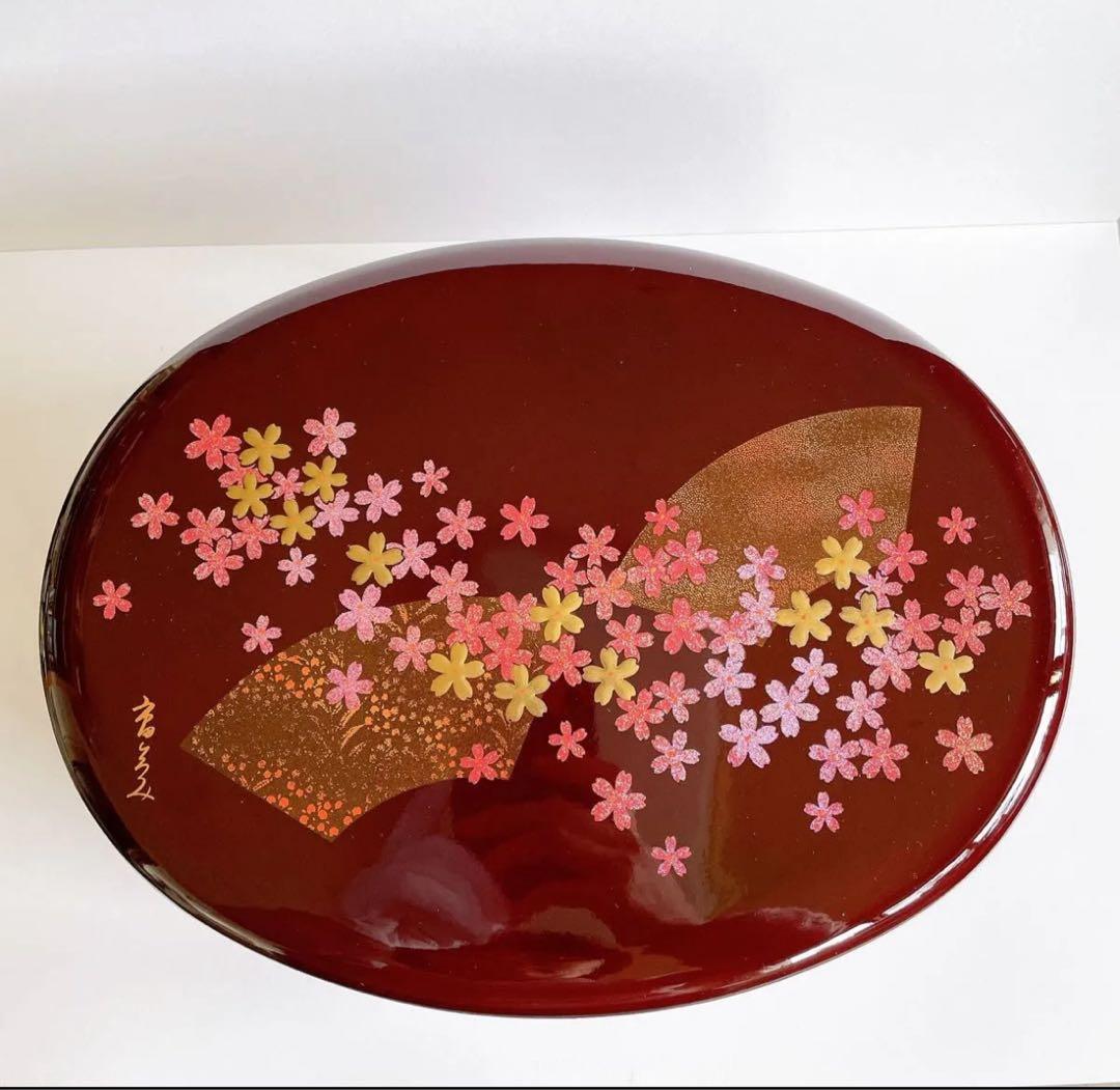 花柄装飾の重箱