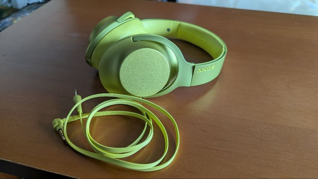 SONY 有線ヘッドホン グリーン