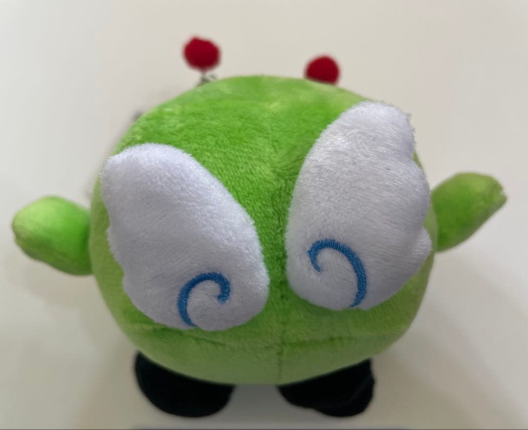 みんくる　ぬいぐるみ　ジャンプ