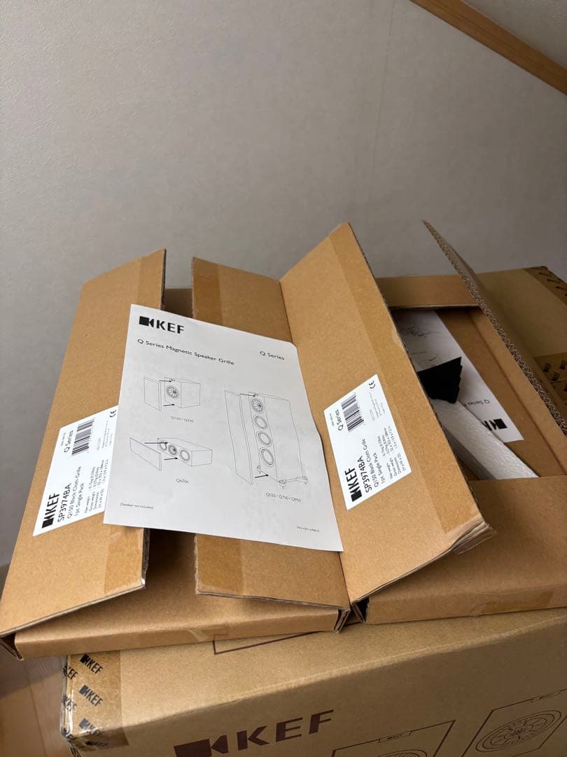 KEF Q150ペア スピーカー 美品　マグネットグリルネット付き