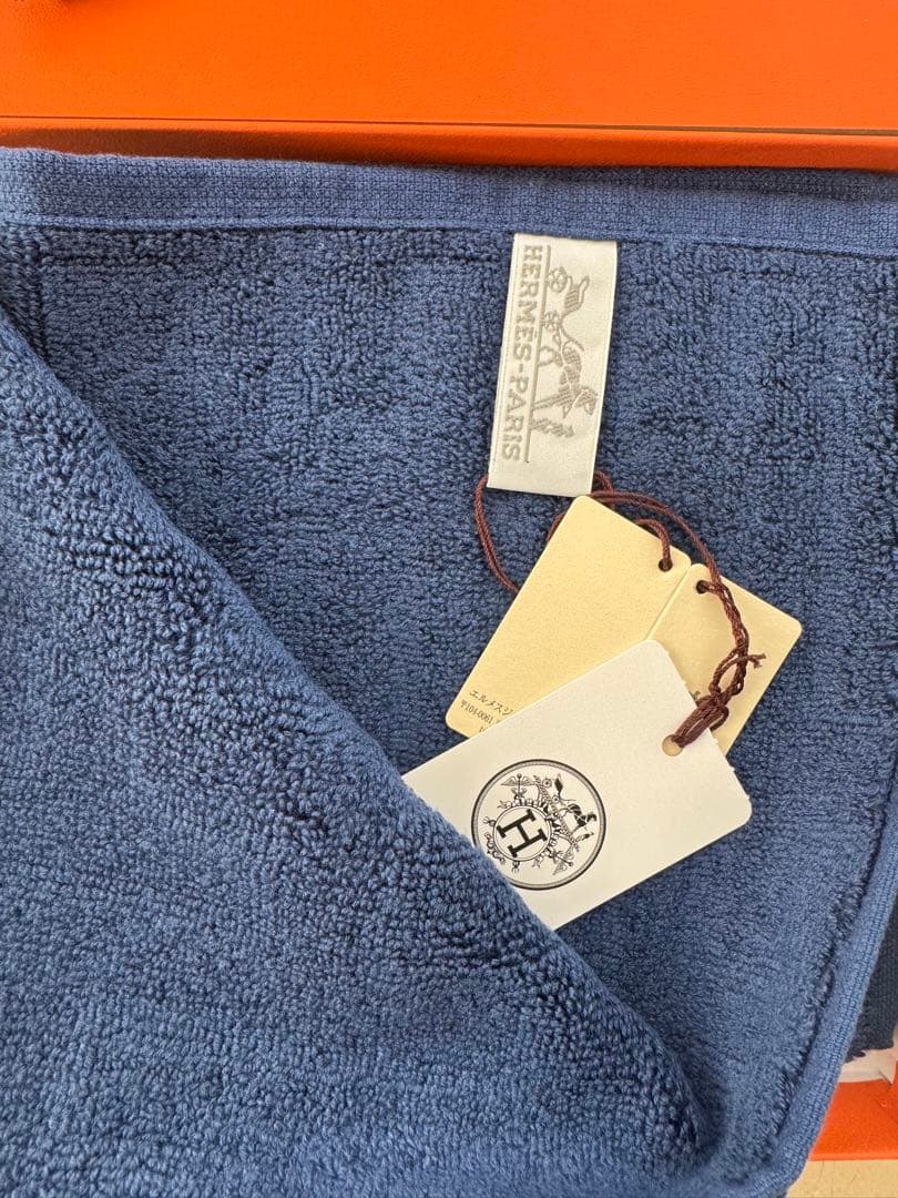 新品未使用　エルメス ハンドタオル ≪ステアーズ≫ マリン(ネイビー)