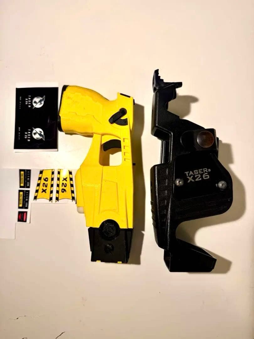 レプリカ X26 テーザー & ホルスター