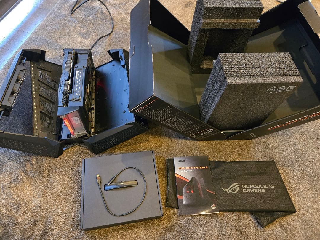 ASUS ROG XG STATION 2 ＋ GTX1080 セット eGPU