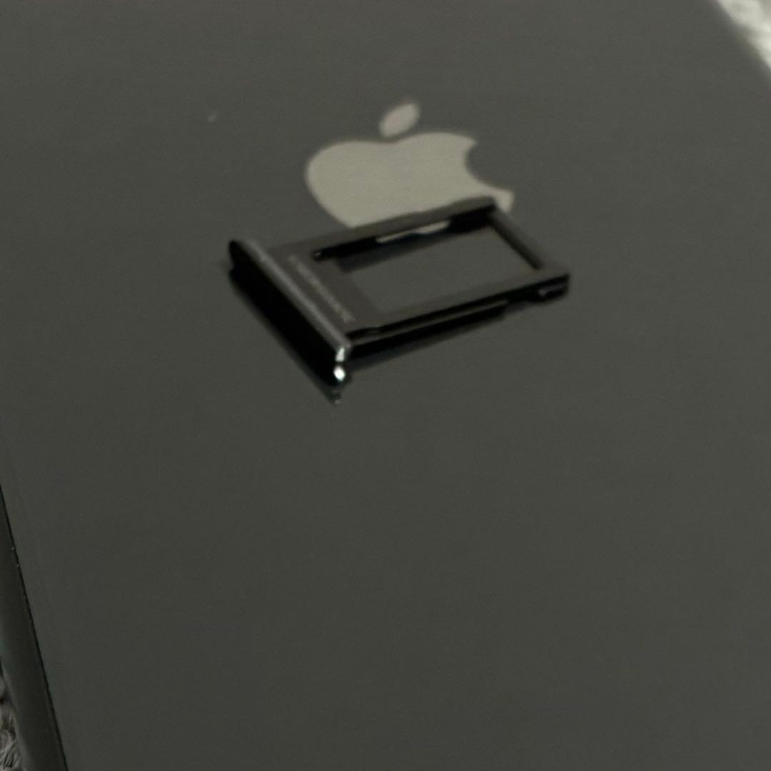 Apple iPhone SE 最大バッテリー容量84%