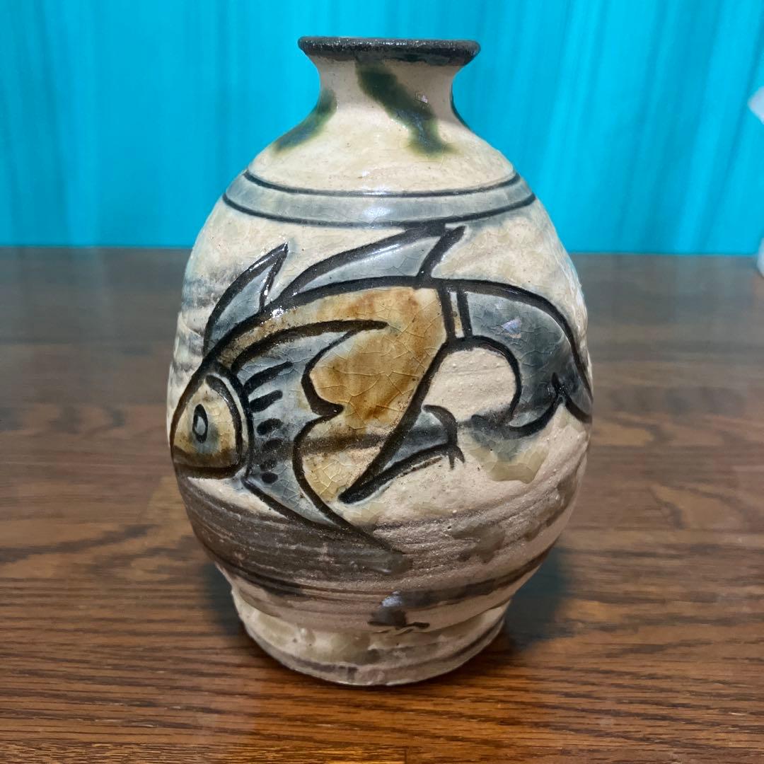 人間国宝　金城次郎　壺